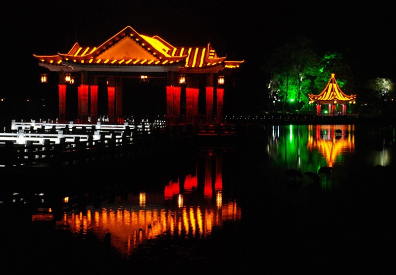 建築輪廓亮(liàng)化(huà)工(gōng)程LED洗牆燈